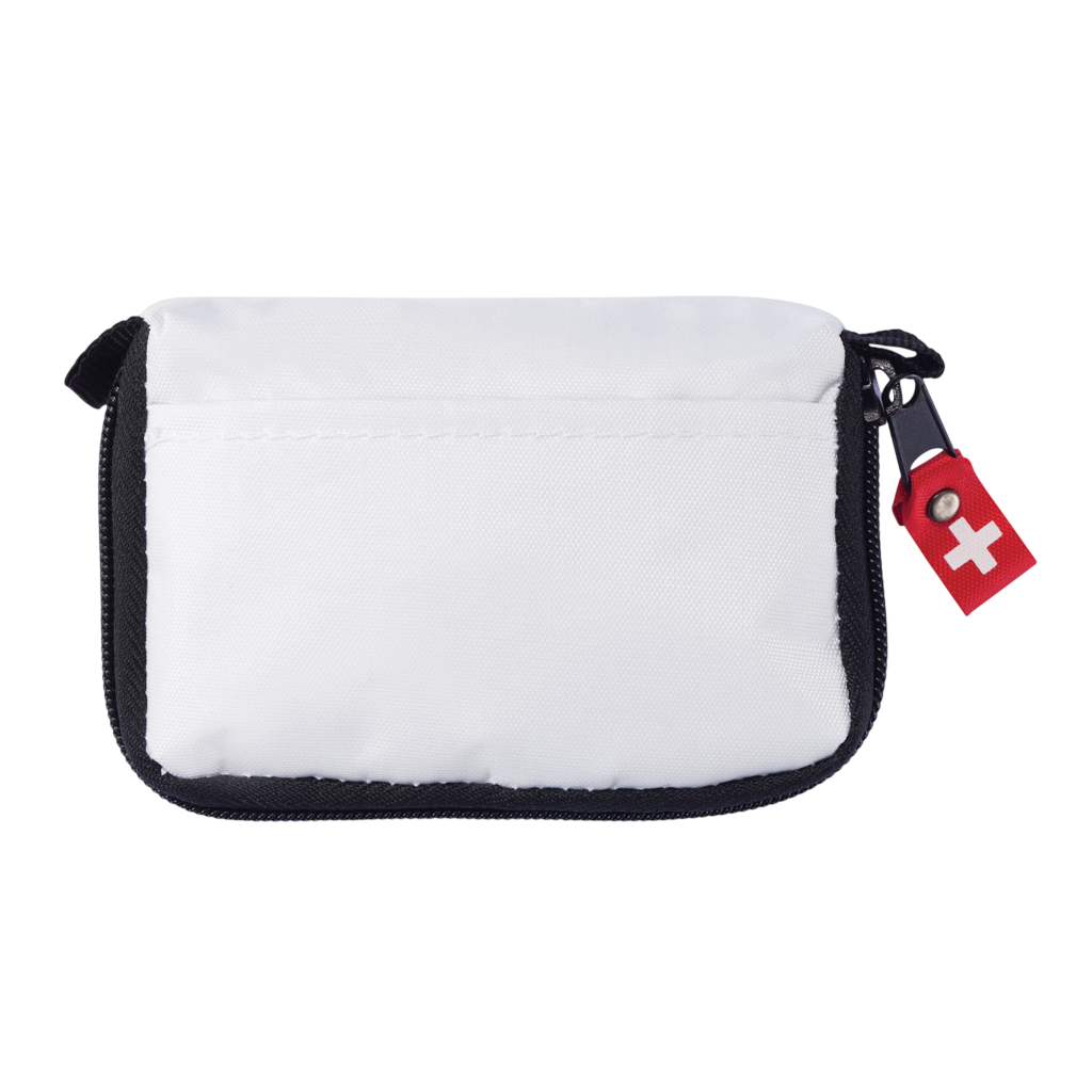 First aid set in pouch
