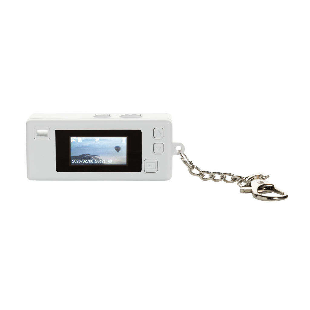 Cliq it RCS recycled Keychain Camera