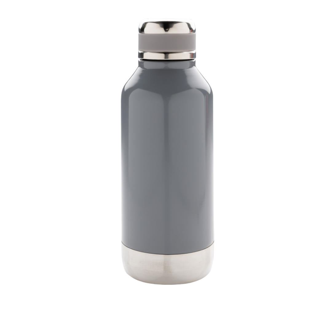 Leak proof vacuum bottle with logo plate