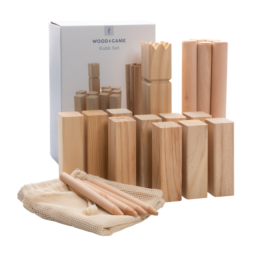 Wooden kubb set