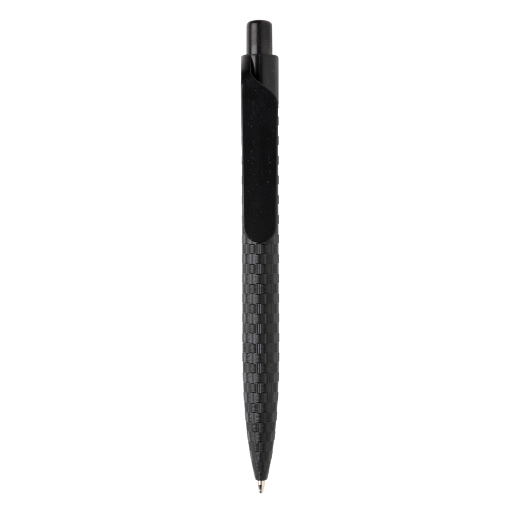 Wheat straw pen