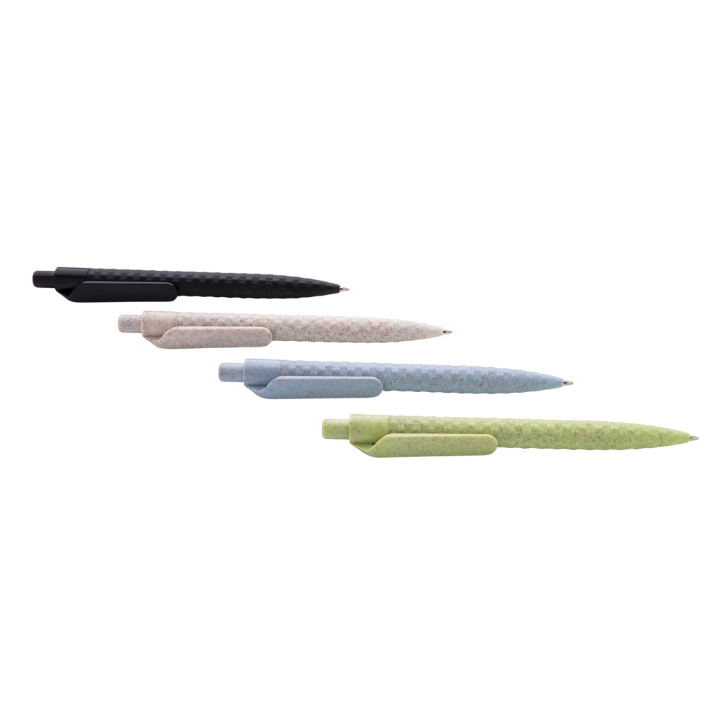 Wheat straw pen
