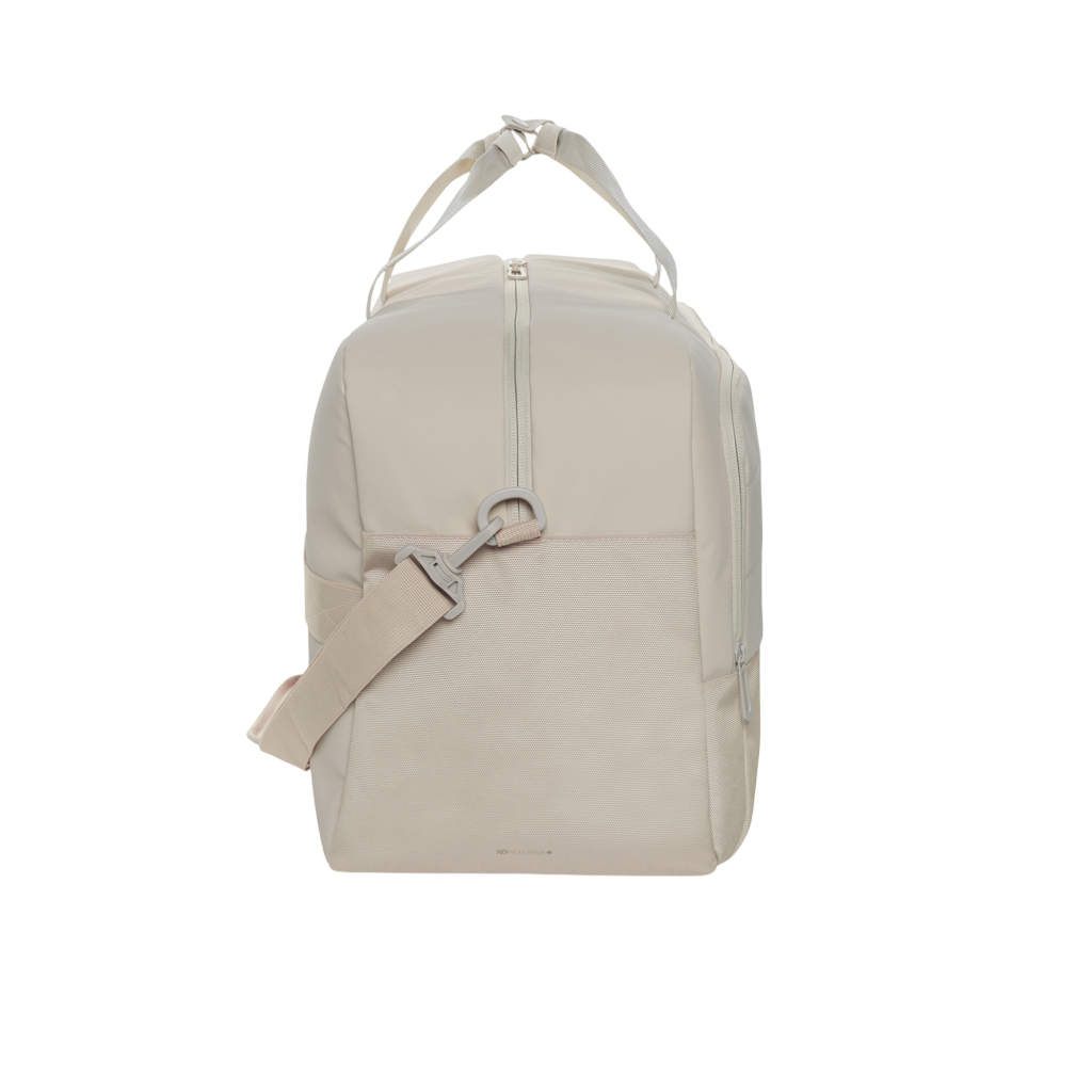Armond AWARE™ RPET weekend duffel